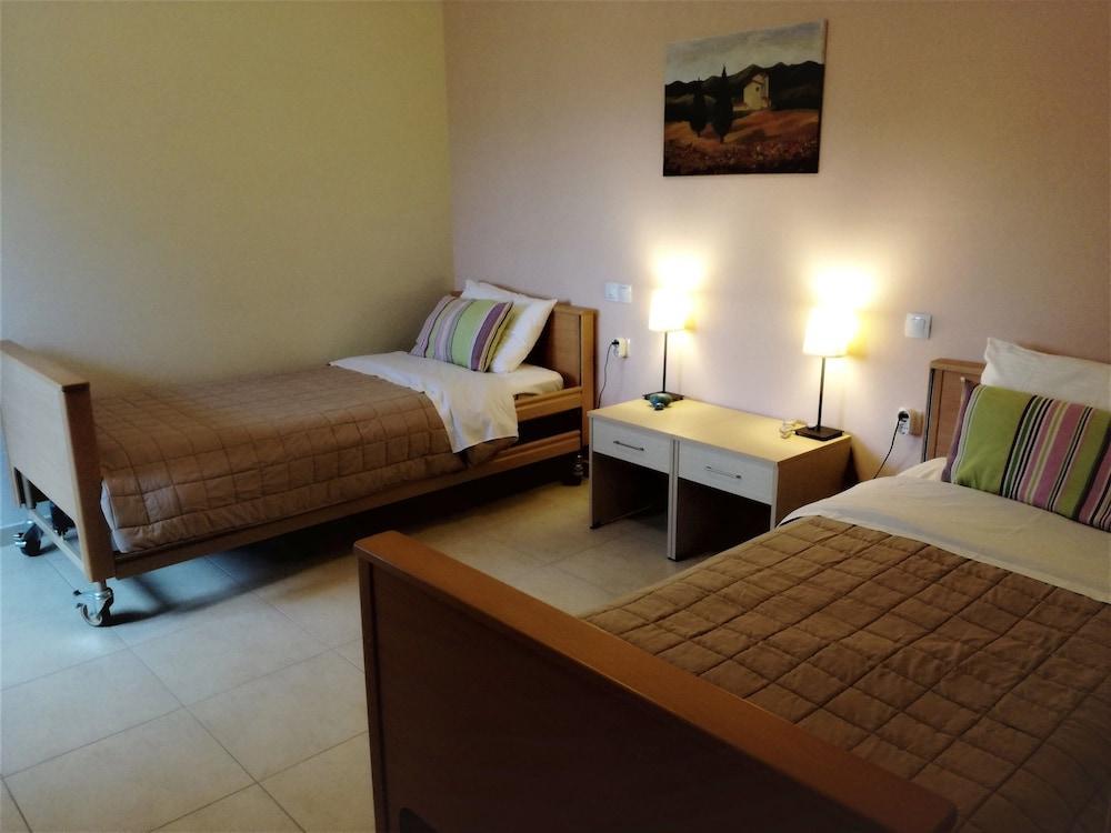 Aksos Suites Accessible Accommodation Agia  Buitenkant foto