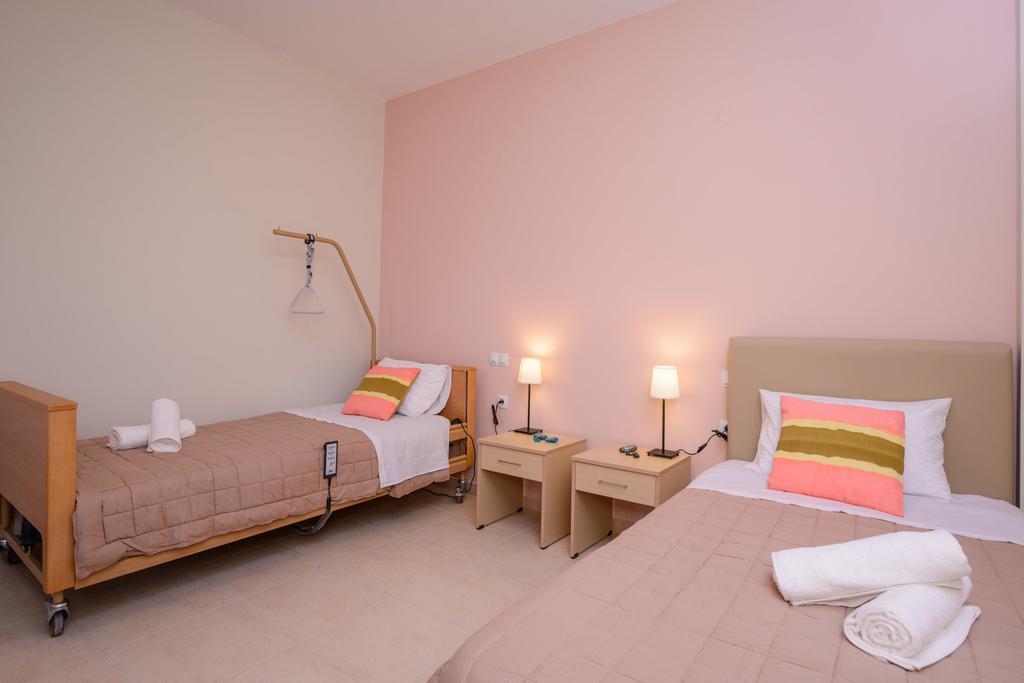 Aksos Suites Accessible Accommodation Agia  Buitenkant foto