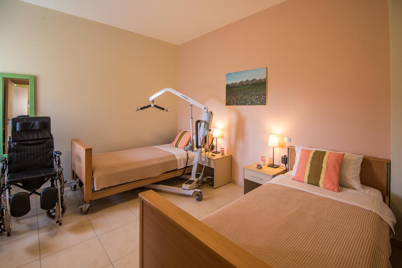 Aksos Suites Accessible Accommodation Agia  Buitenkant foto